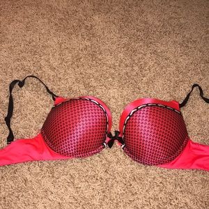 Bombshell bra